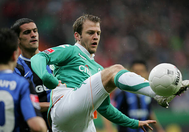 度显得尤为 度显得尤为